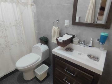 SE VENDE CASA 1,280 M2 UBICADA EN CAÑADAS TEPOTZOTLÁN ESTADO DE MÉXICO.
