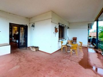CASA VENTA 3 DORM BARRIO VILLA ALLENDE ZONA NORTE