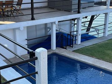 CASA EN TEQUESQUITENGO CON ACCESO AL  LAGO   -  1.1
