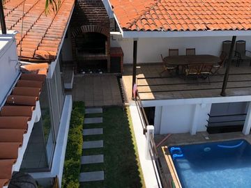 CASA EN TEQUESQUITENGO CON ACCESO AL  LAGO   -  1.1