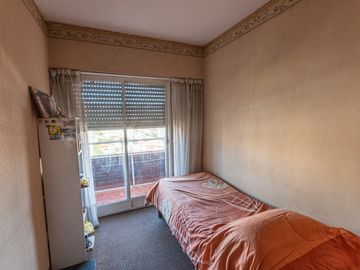 VENTA - DPTO 3 AMB C/BALCON AL FRENTE - PILETA