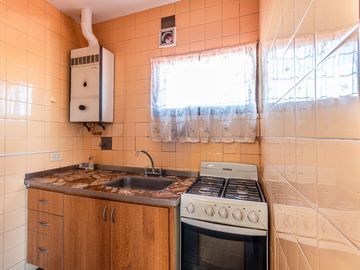 VENTA - DPTO 3 AMB C/BALCON AL FRENTE - PILETA