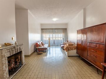 VENTA - DPTO 3 AMB C/BALCON AL FRENTE - PILETA