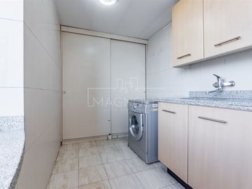 Departamento en Venta en A pasos del Parque Arauco y Open Kennedy