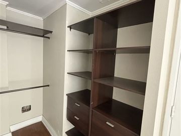 Departamento en Venta en santa isabel, metro toesca