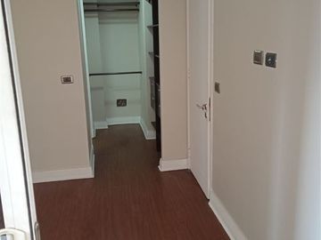 Departamento en Venta en santa isabel, metro toesca