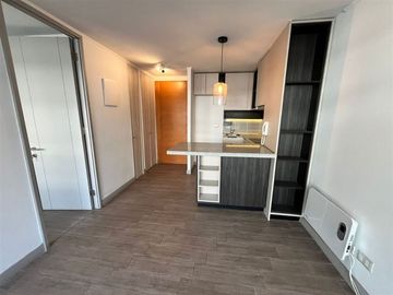 Departamento en Venta en Almirante Blanco Encalada 2527