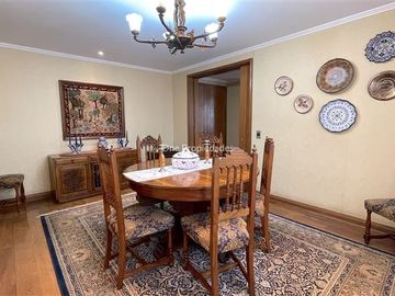 Departamento en Venta en Parque Araucano | Venta Departamento 4D4B y servicios com excelente ubicacion | Las Condes | One Propiedades