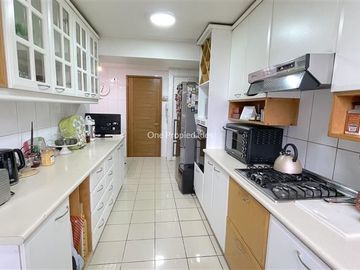 Departamento en Venta en Parque Araucano | Venta Departamento 4D4B y servicios com excelente ubicacion | Las Condes | One Propiedades