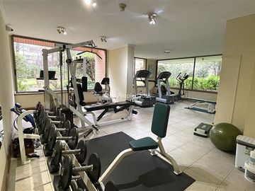 Departamento en Venta en Parque Araucano | Venta Departamento 4D4B y servicios com excelente ubicacion | Las Condes | One Propiedades