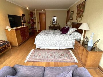 Departamento en Venta en Parque Araucano | Venta Departamento 4D4B y servicios com excelente ubicacion | Las Condes | One Propiedades