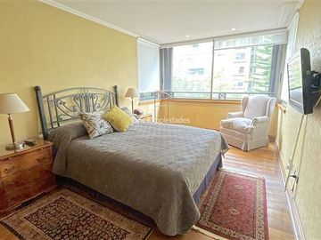 Departamento en Venta en Parque Araucano | Venta Departamento 4D4B y servicios com excelente ubicacion | Las Condes | One Propiedades