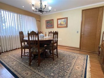 Departamento en Venta en Parque Araucano | Venta Departamento 4D4B y servicios com excelente ubicacion | Las Condes | One Propiedades