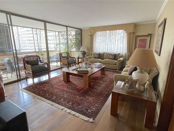 Departamento en Venta en Parque Araucano | Venta Departamento 4D4B y servicios com excelente ubicacion | Las Condes | One Propiedades