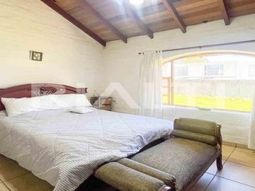 En venta terreno con casa en Sangolqui