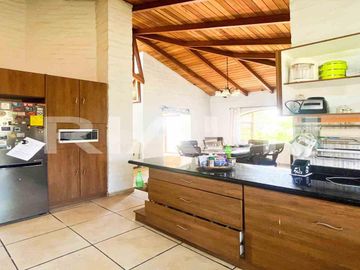 En venta terreno con casa en Sangolqui