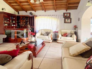 En venta terreno con casa en Sangolqui