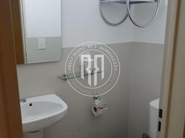 Depto 3 dormitorios amplio - Con cochera y baulera - Villa La Angostura