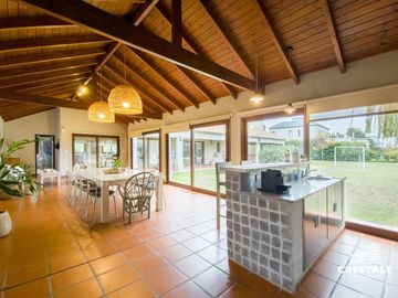 Casa en Cadaques Funes Hills