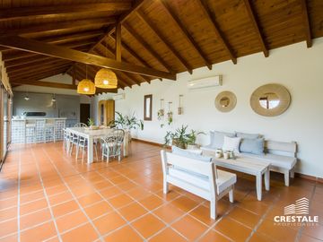 Casa en Cadaques Funes Hills