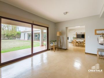 Casa en Cadaques Funes Hills