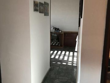 Venta de departamento de 3 ambientes con balcón en Boedo