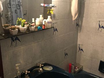 Venta de departamento de 3 ambientes con balcón en Boedo