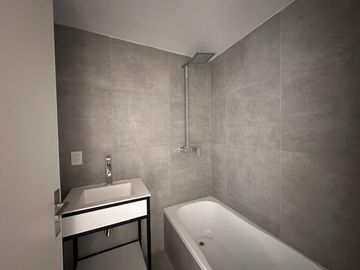 VENTA Torre BELLA - 4AMB C/Dep - 2 COCH - Piso Alto - 215Mts. - Palermo Soho