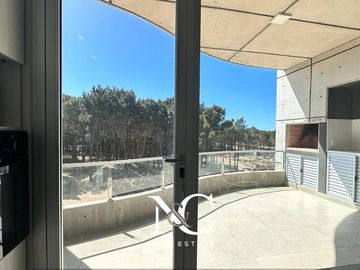 Departamento en venta en Pinamar Norte con cochera