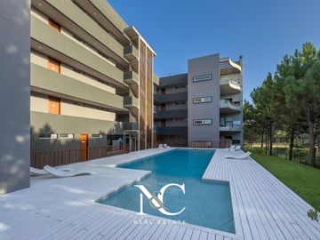 Departamento en venta en Pinamar Norte con cochera