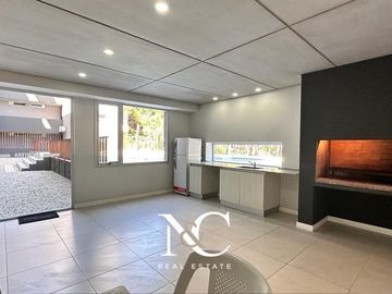 Departamento en venta en Pinamar Norte con cochera