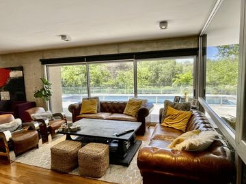 Venta casa en country Costa Verde