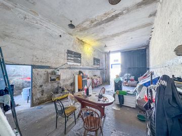 Galpón en venta, 300 m2, Mercado de Concentración Fisherton