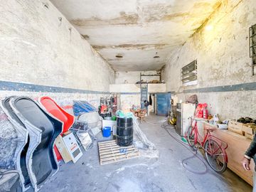 Galpón en venta, 300 m2, Mercado de Concentración Fisherton