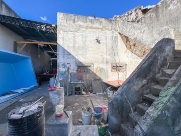 Galpón en venta, 300 m2, Mercado de Concentración Fisherton