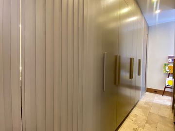 LUJOSO PENTHOUSE EN VENTA, en Cuenca
