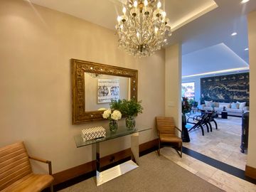 LUJOSO PENTHOUSE EN VENTA, en Cuenca