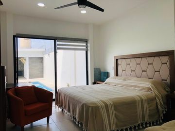 CASA EN VENTA EN EL CENTRO DE OAXTEPEC, YAUTEPEC, MORELOS.