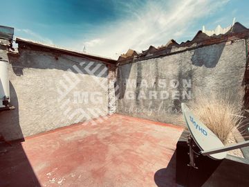 Venta o Renta de  Casa en Barrio de Analco con Diseño Vanguardista