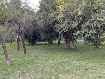 Casa 3 dormitorios con importante lote en Colón
