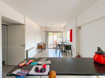 Departamento de un dormitorio en venta en  Arroyito