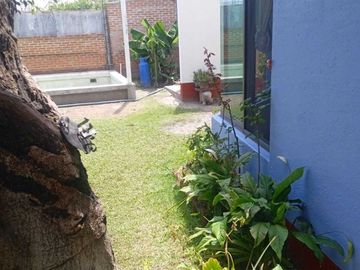 ¡SEVENDEN 2 CASAS JUNTAS ¡ EN ALTA PALMIRA