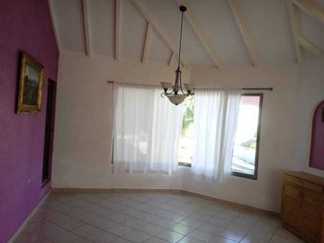 ¡SEVENDEN 2 CASAS JUNTAS ¡ EN ALTA PALMIRA