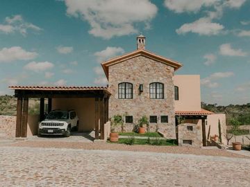 Villa Don Emilio en venta, Alborada, San Miguel de Allende