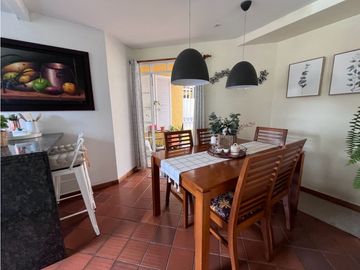 Vendo linda y acogedora casa campestre en Tenjo.