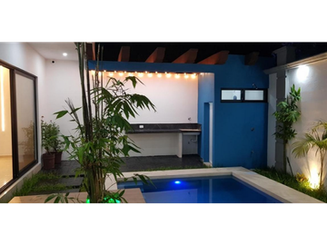 Venta de Casa cancun  con Alberca en lamos
