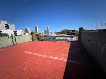 VENTA PH 3 AMB AL FRENTE CON COCHERA SIN EXPENSAS