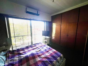 VENTA PH 3 AMB AL FRENTE CON COCHERA SIN EXPENSAS