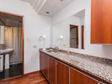 VENTA Avellaneda Vivienda 6 Amb c/ Local 582m2