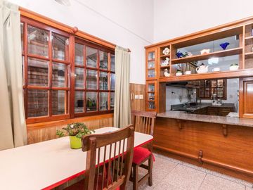 VENTA Avellaneda Vivienda 6 Amb c/ Local 582m2